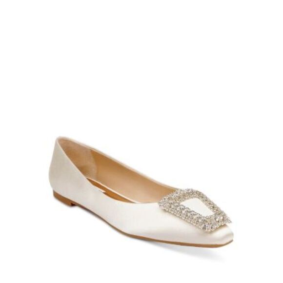 BADGLEY MISCHKA Womens Ivory Hardware Emerie Pointed Toe Slip On